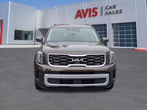 Used 2025 Kia Telluride S AWD/4WD image 2