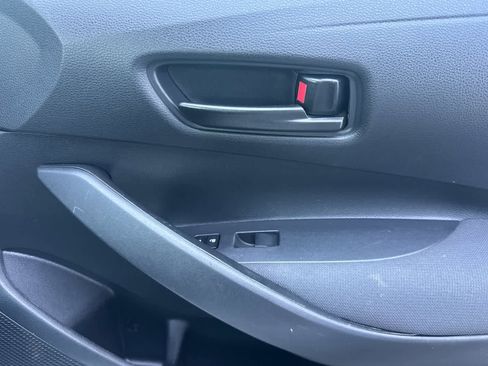 Used 2024 Toyota Corolla LE FWD image 17