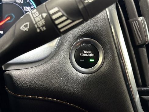 Certified 2020 Chevrolet Traverse LT image 17