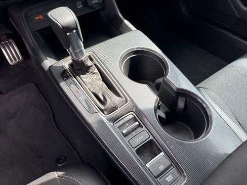 Used 2025 Honda Civic Sport image 18