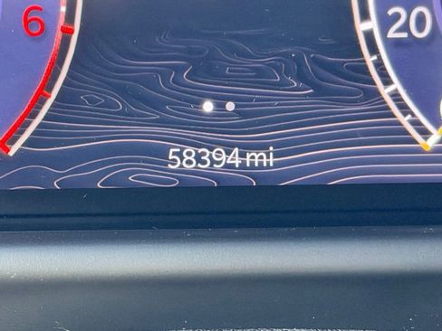 Certified 2024 Jeep Wagoneer Series III image 28