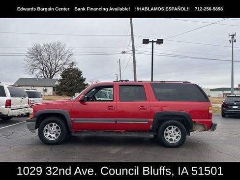 Used 2002 Chevrolet Suburban LT image 5