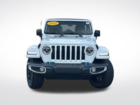 Used 2022 Jeep Wrangler Unlimited Sahara AWD/4WD image 2