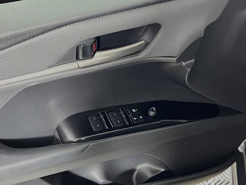 Used 2025 Toyota Camry SE w/ Multimedia Upgrade Package image 17