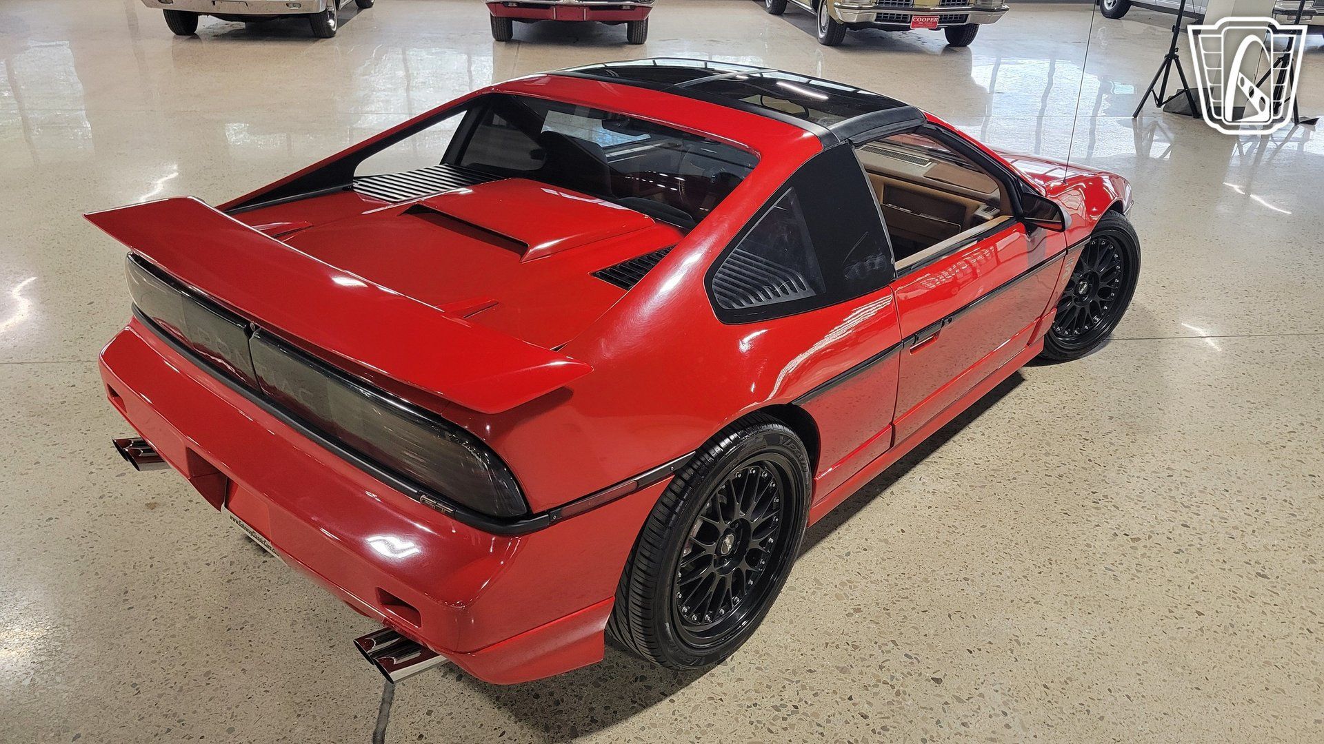 Used 1988 Pontiac Fiero GT RWD image 20