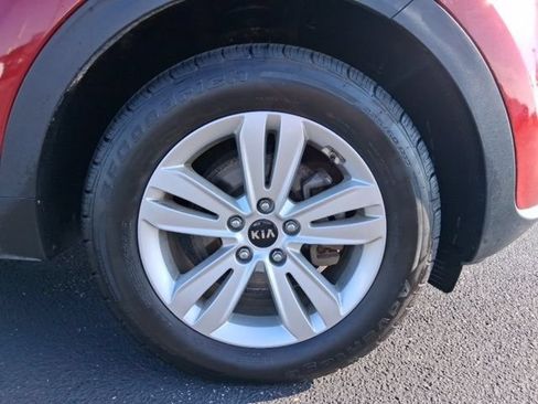 Used 2017 Kia Sportage LX AWD/4WD image 12
