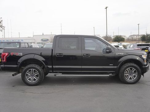 Used 2017 Ford F150 XLT w/ Equipment Group 302A Luxury image 5