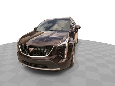 Used 2020 Cadillac XT4 Premium Luxury image 5