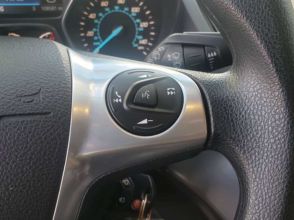 Used 2016 Ford Escape SE FWD image 23