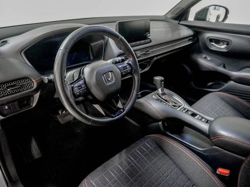 Used 2024 Honda HR-V Sport image 19