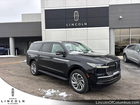 New 2026 Lincoln Navigator L Premier image 1