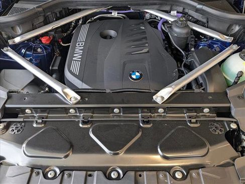 Used 2025 BMW X5 xDrive40i image 16