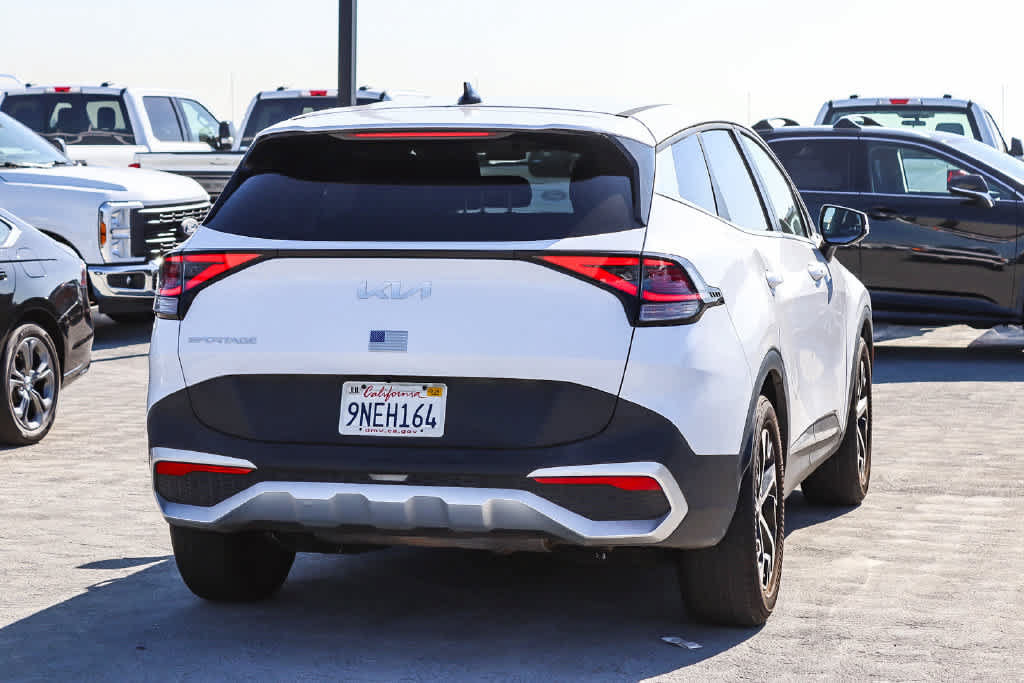 Used 2024 Kia Sportage EX FWD image 4