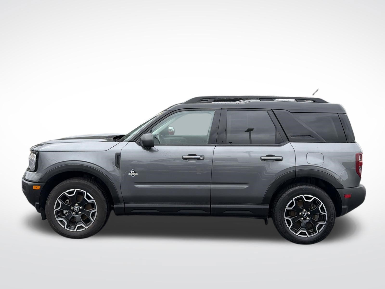 Certified 2025 Ford Bronco Sport Outer Banks w/ Outer Banks Tech Package+ AWD/4WD image 26