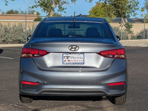 Used 2018 Hyundai Accent SE image 5