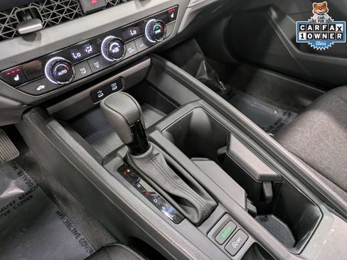 Certified 2025 Honda Accord SE image 14