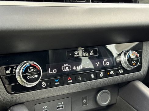 New 2026 Nissan Rogue Platinum AWD/4WD image 21