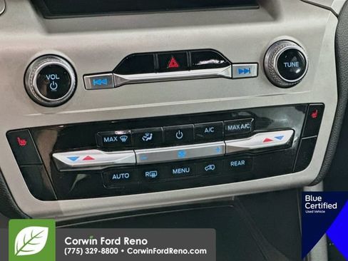 Used 2021 Ford Explorer XLT AWD/4WD image 23