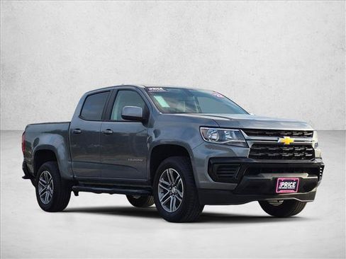 Used 2022 Chevrolet Colorado W/T w/ Custom Special Edition RWD image 3
