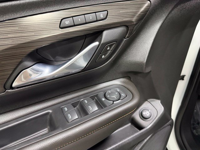 Used 2021 GMC Terrain SLT w/ Elevation Edition AWD/4WD image 20