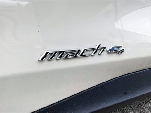 Used 2025 Ford Mustang Mach-E Premium image 9