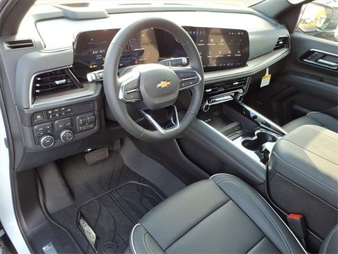 New 2026 Chevrolet Suburban Premier w/ Sun And Tow Package image 5