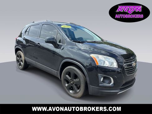 Used 2016 Chevrolet Trax LTZ w/ Midnight Edition AWD/4WD image 1