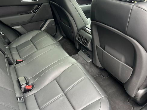 Used 2026 Land Rover Range Rover Velar Dynamic SE image 30