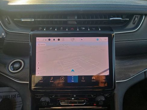 Certified 2022 Jeep Grand Cherokee L Limited image 17