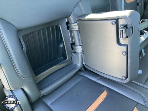 Certified 2022 GMC Sierra 1500 AT4 w/ AT4 Premium Package image 48