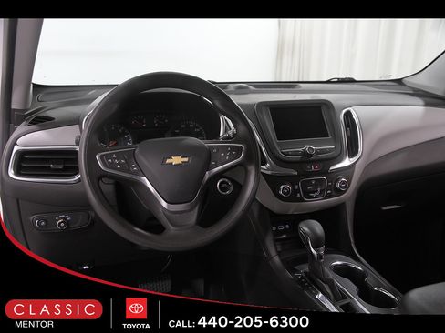 Used 2023 Chevrolet Equinox LS FWD image 6