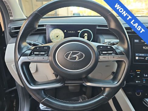 Used 2022 Hyundai Tucson SEL w/ Convenience + Premium Package FWD image 19