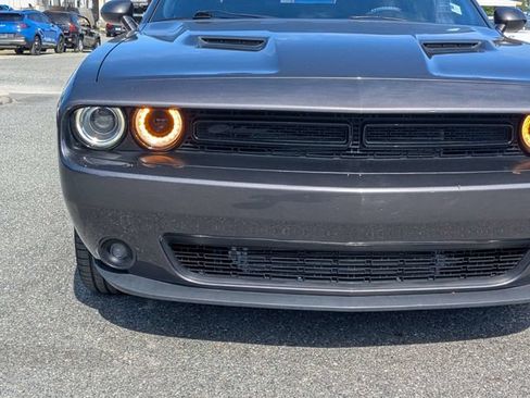 Used 2020 Dodge Challenger SXT w/ Blacktop Package RWD image 9