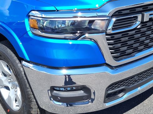 New 2026 RAM 1500 Big Horn AWD/4WD image 5