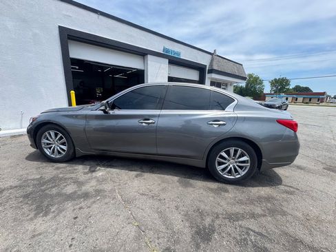 Used 2015 INFINITI Q50 Premium w/ Navigation Package AWD/4WD image 7
