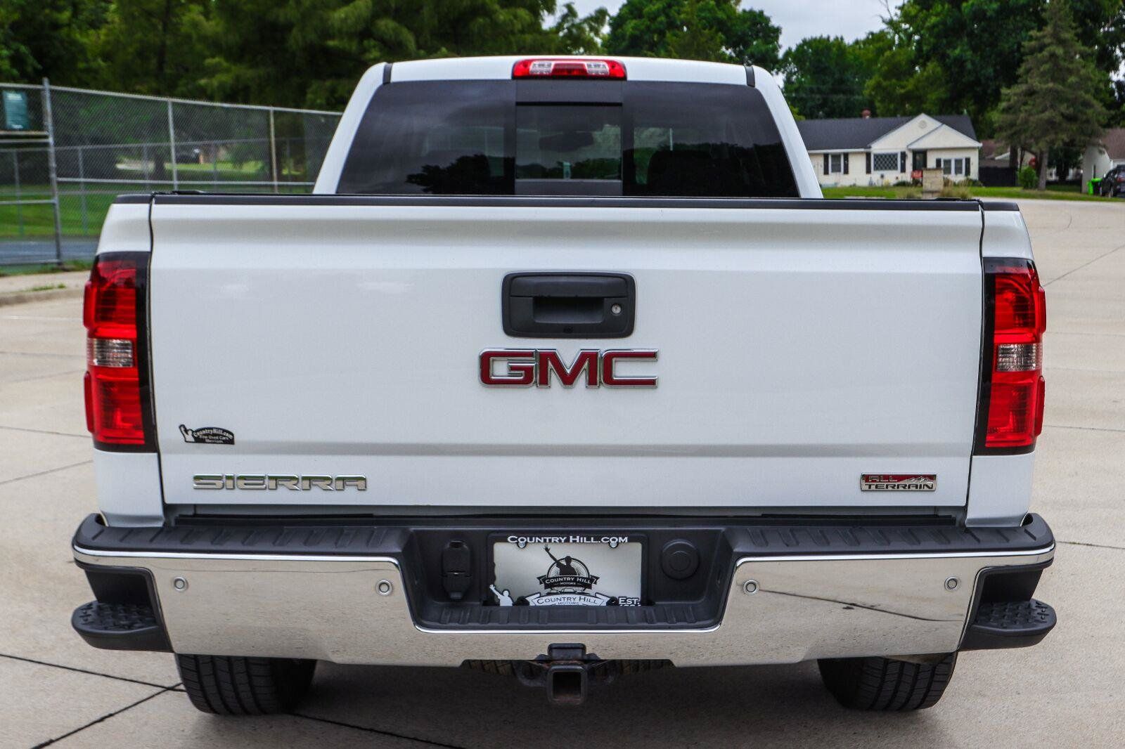 Used 2014 GMC Sierra 1500 SLT w/ All-Terrain Package AWD/4WD image 16