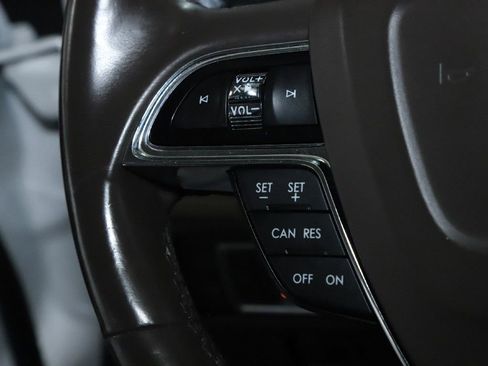 Used 2022 Lincoln Nautilus Reserve image 23