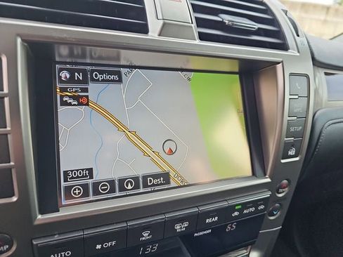 Used 2015 Lexus GX 460 image 22