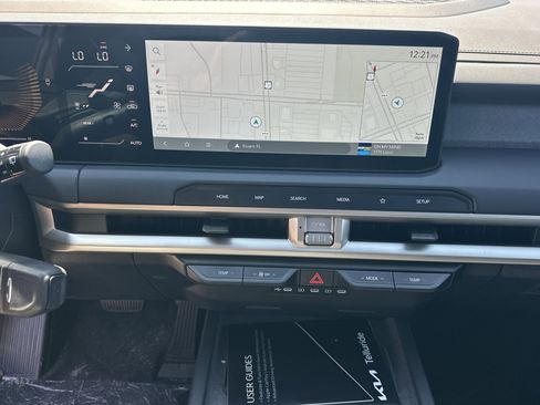 New 2027 Kia Telluride S FWD image 18