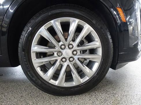 Used 2024 Cadillac XT6 Premium Luxury w/ LPO, Floor Liner Package AWD/4WD image 31