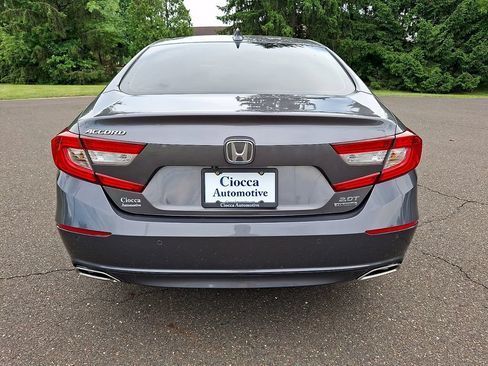 Used 2020 Honda Accord Touring image 8