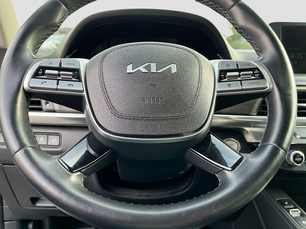 Used 2022 Kia Telluride EX w/ EX Premium Package AWD/4WD image 11
