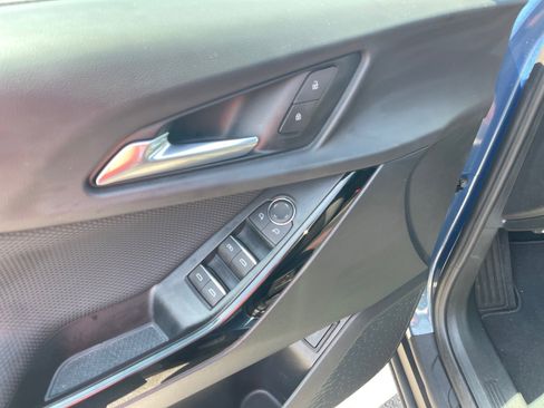 Used 2026 Chevrolet Equinox RS image 8