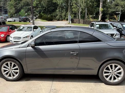 Used 2012 Volkswagen Eos Komfort FWD image 66