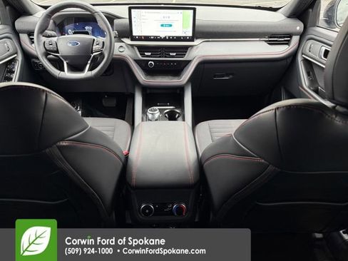 Certified 2025 Ford Explorer ST-Line image 14
