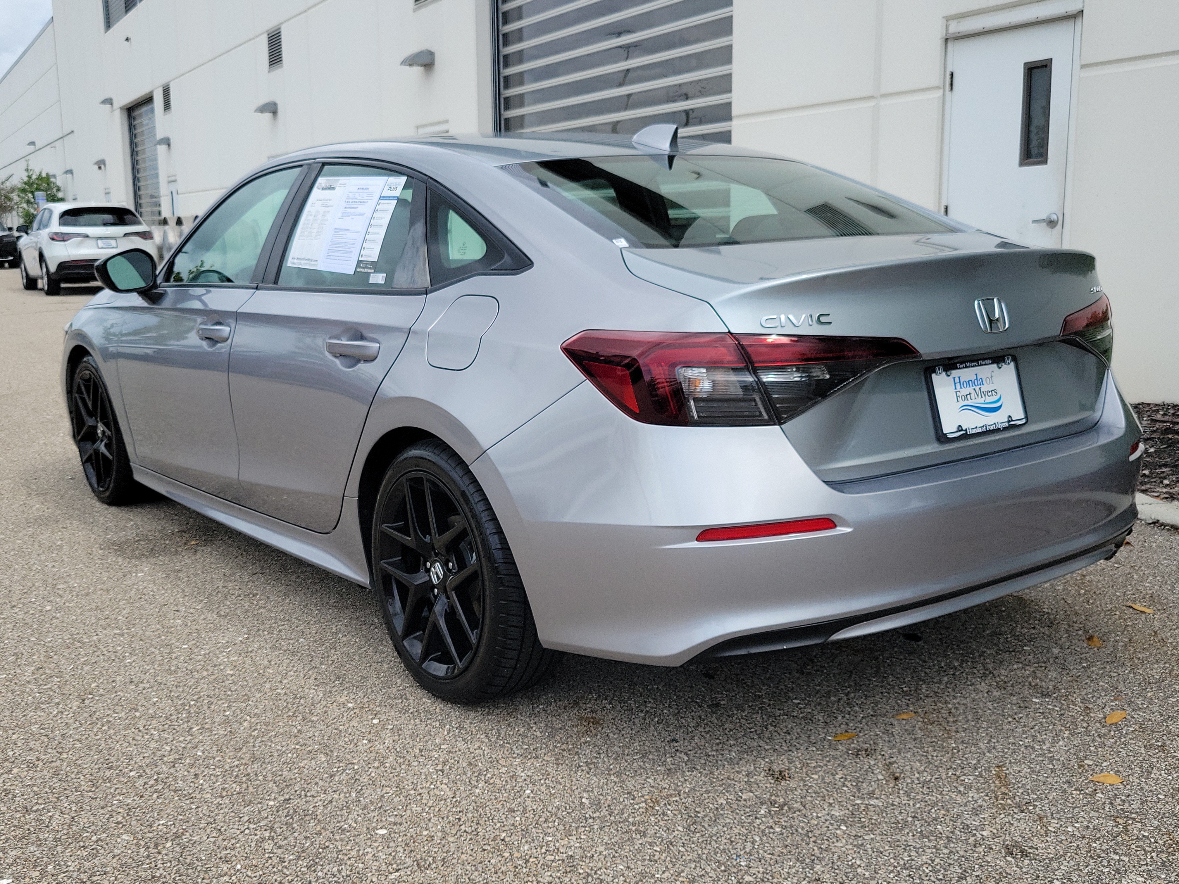 Used 2025 Honda Civic Sport image 4