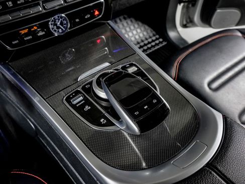 Used 2019 Mercedes-Benz G 550 image 24