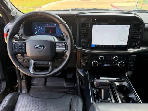 Used 2025 Ford F150 Raptor AWD/4WD image 31