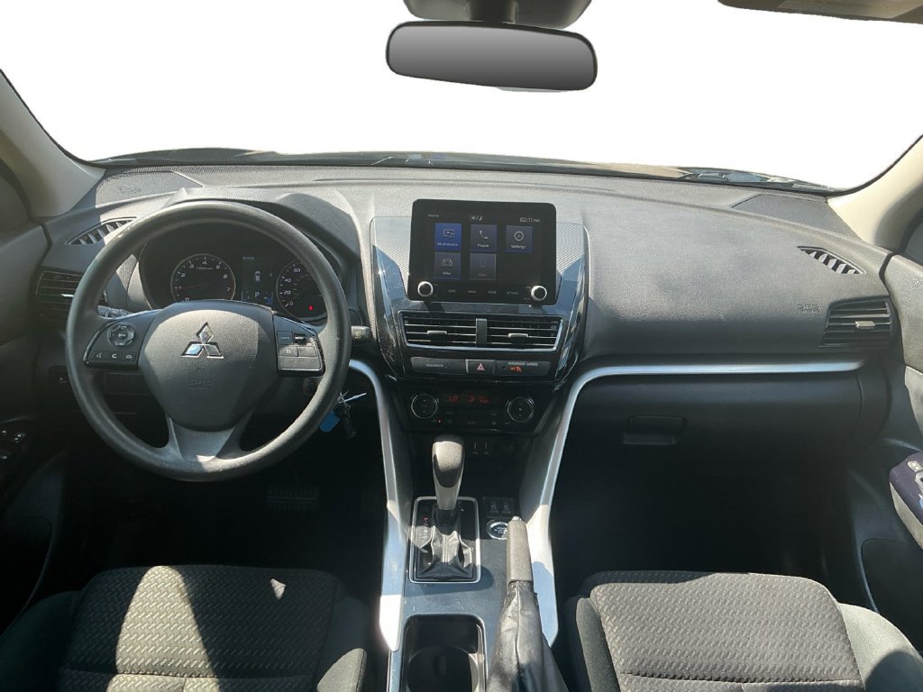 Used 2023 Mitsubishi Eclipse Cross LE AWD/4WD image 17