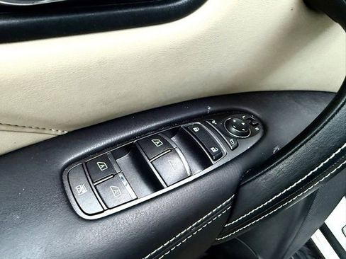 Certified 2024 INFINITI QX80 Premium Select w/ All-Season Package image 12